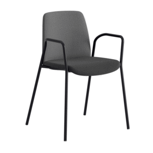 Tygklädd stapelbar stol med armstöd - Choice