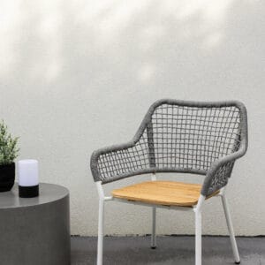 Amora Lounge Chair