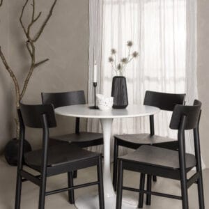 Matgrupp Hamden med 4 stycken stolar Montros