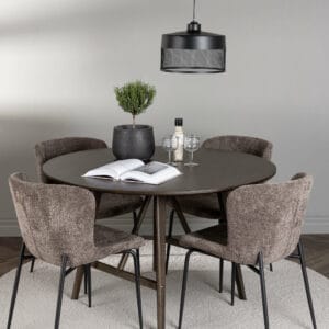 Matgrupp Kaseindon med stolarna Modesto