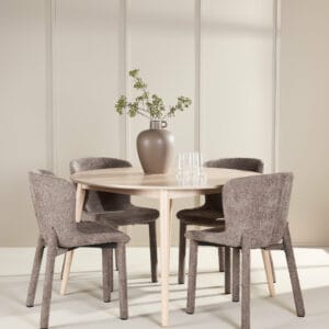 Matbord Flora med Astoria Stol